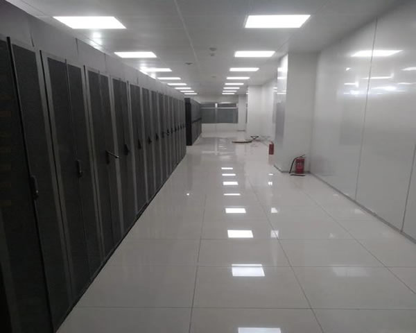 Five Reasons To Choose A Hosted Server In The United States